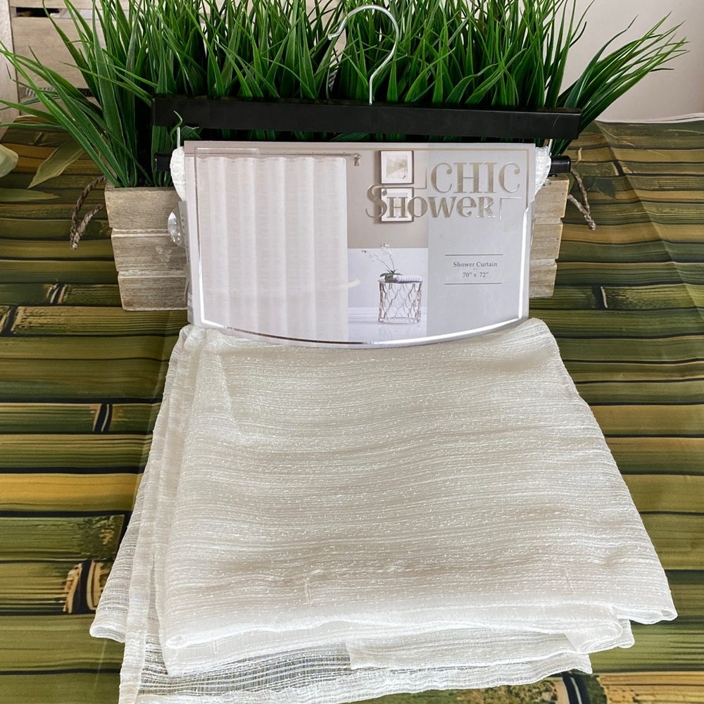 NWT Chic Shower Curtain